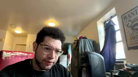 Snapshot of minimoose1003 chatting on February 2026 01:25:01 PM minimoose1003 online show from February 2026 01:25:01 PM