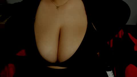 minka0 online show from December 2024 09:17:01 PM