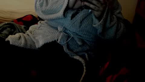 minka0 online show from December 2025 10:15:01 PM