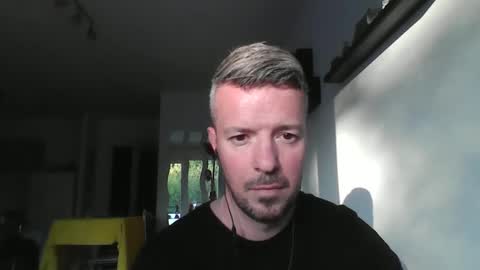 Snapshot of minka28 chatting on April 2026 05:26:02 PM minka28 online show from April 2026 05:26:02 PM