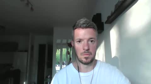 Snapshot of minka28 chatting on April 2026 05:26:02 PM minka28 online show from April 2026 05:26:02 PM