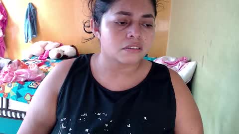 Snapshot of minnie_bbw69 chatting on December 2025 03:50:02 PM Andrea online show from December 2025 03:50:02 PM