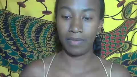 minouch211907 online show from October 2025 01:55:01 PM