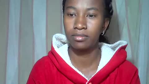 minouch211907 online show from November 2025 03:15:01 AM