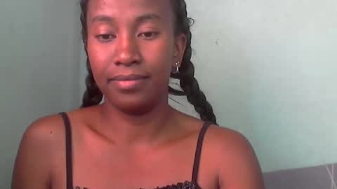 minouch211907 online show from May 2026 11:09:02 AM