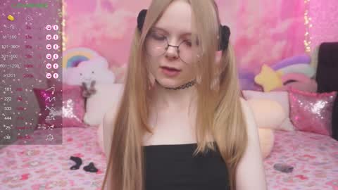 Snapshot of minx_girll chatting on February 2025 06:15:01 AM Vikki online show from February 2025 06:15:01 AM