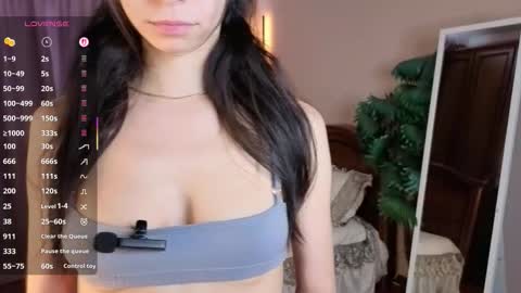 Mio online show from March 2026 02:38:01 AM