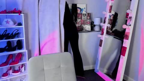 Snapshot of mipsymipson chatting on February 2026 09:24:02 AM NEXT STREAM NOVEMBER 27282930 online show from February 2026 09:24:02 AM