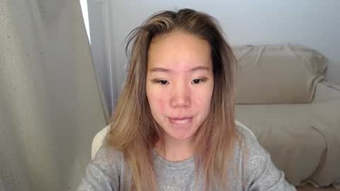 mira_g online show from September 2025 06:15:02 AM