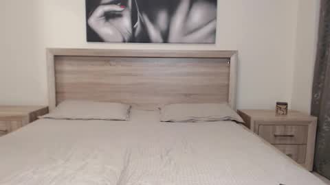 Snapshot of mira_jade chatting on September 2025 06:43:02 PM mira_jade online show from September 2025 06:43:02 PM