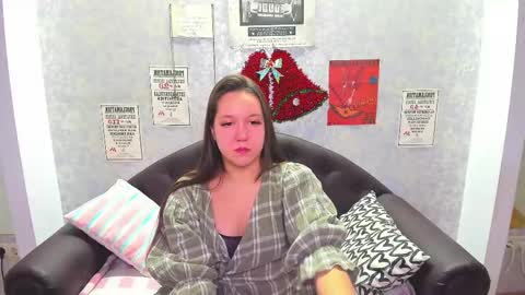 Mira online show from December 2024 02:03:02 AM