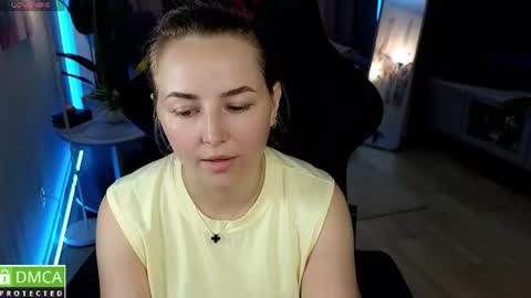 Snapshot of mira_mermayd chatting on June 2026 08:11:02 AM Mira online show from June 2026 08:11:02 AM