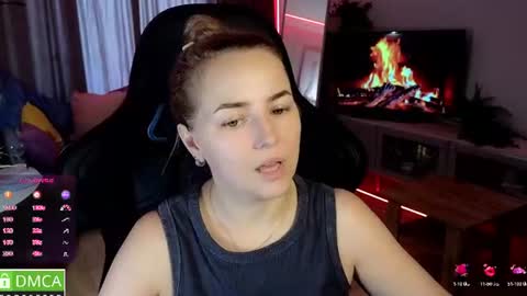 Snapshot of mira_mermayd chatting on July 2026 01:20:01 AM Mira online show from July 2026 01:20:01 AM