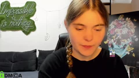 miraa_bloom online show from April 2026 01:34:01 PM