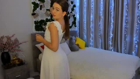 Emma online show from January 2025 02:15:01 PM