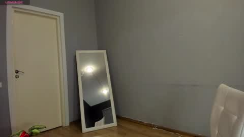 Meera online show from March 2025 01:26:02 PM