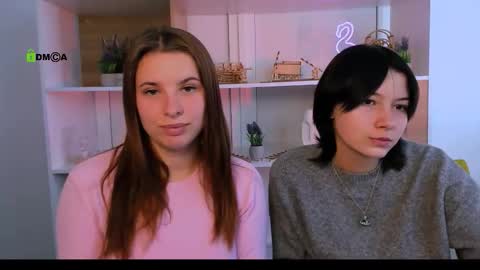 Snapshot of miraella chatting on September 2025 09:02:01 AM Mira online show from September 2025 09:02:01 AM