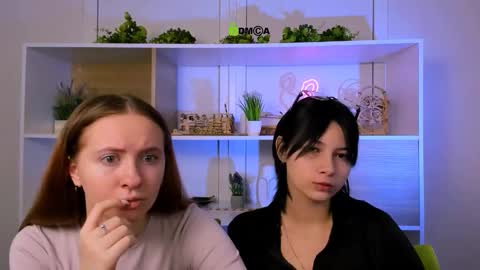 Snapshot of miraella chatting on October 2025 08:34:02 AM Mira online show from October 2025 08:34:02 AM