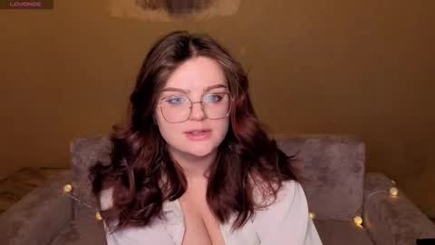 Snapshot of miraheat chatting on February 2026 09:08:02 AM Milky online show from February 2026 09:08:02 AM