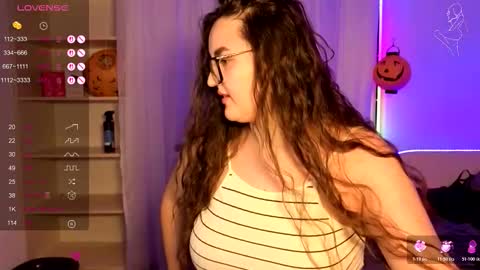 miraluccian online show from November 2025 09:03:01 PM