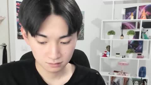              online show from October 2025 03:53:02 AM