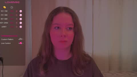 Kira online show from November 2025 11:10:02 AM