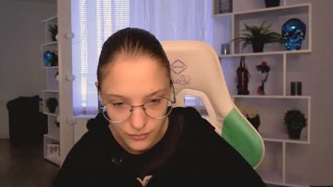 Miranda online show from July 2026 06:16:01 AM