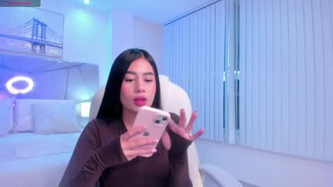 Snapshot of miranda_crawfor chatting on May 2026 11:38:01 AM miranda_crawfor online show from May 2026 11:38:01 AM