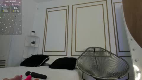 Miranda online show from November 2025 12:37:02 PM