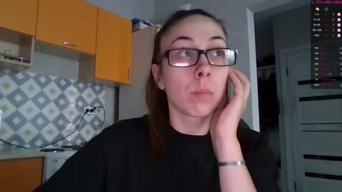 MIRANDA online show from October 2025 05:41:02 AM