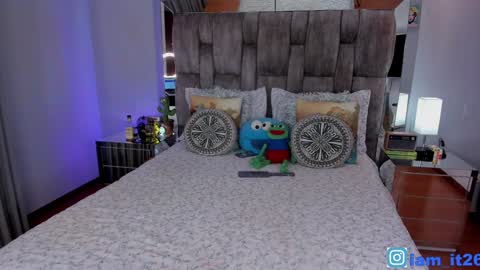 Miranda online show from February 2025 01:30:02 AM