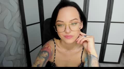 Mira online show from March 2025 02:32:01 AM