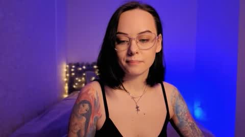 Snapshot of miraskyy chatting on February 2026 09:30:01 PM MiraSkyy online show from February 2026 09:30:01 PM