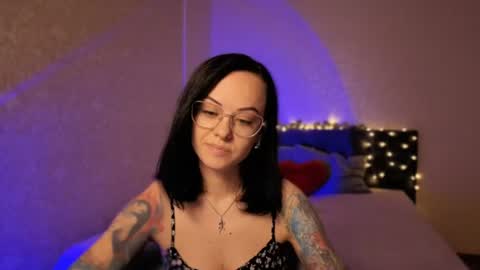MiraSkyy online show from June 2026 04:38:02 PM