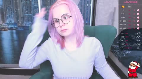 Kira online show from December 2024 10:50:02 AM