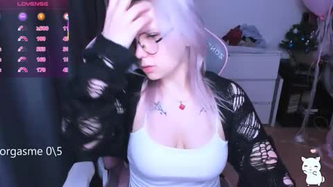 Kira online show from February 2026 08:16:01 PM