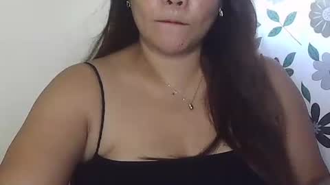 Snapshot of mireille_27 chatting on October 2025 07:39:02 AM mireille_27 online show from October 2025 07:39:02 AM