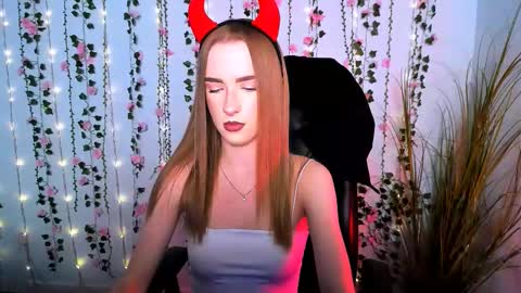 miriam_crazy online show from September 2025 07:13:01 PM