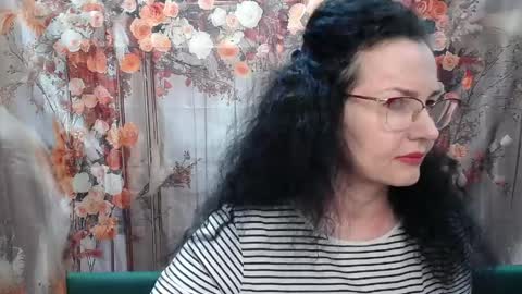 Miroslava Happi online show from April 2026 05:54:01 AM