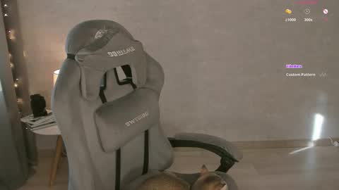 Miroslava online show from September 2025 05:46:01 AM