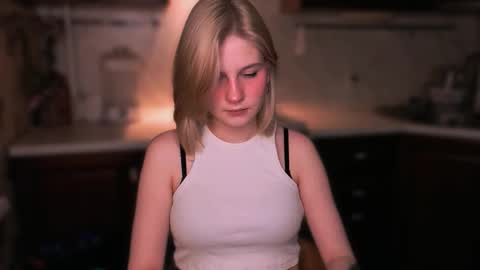 Mira online show from November 2025 02:17:02 PM