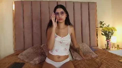 Snapshot of misha_loop chatting on July 2026 07:42:02 PM Misha online show from July 2026 07:42:02 PM