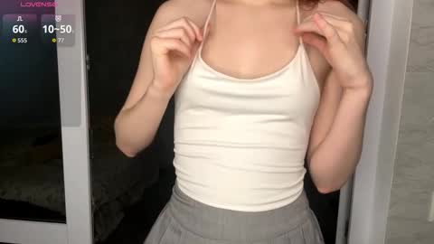 Molly online show from November 2025 05:19:01 PM