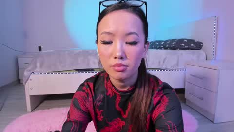 Snapshot of mishel_bless chatting on February 2025 01:57:01 AM Mishel online show from February 2025 01:57:01 AM