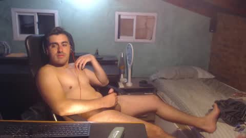 Snapshot of mishiman92 chatting on January 2025 03:37:02 AM Mishiman online show from January 2025 03:37:02 AM