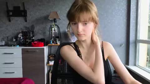 Alisa NONNUDE online show from June 2026 11:01:02 AM