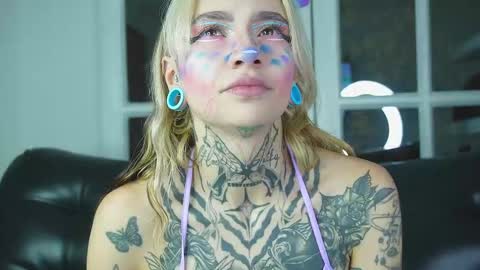 miss___angel online show from March 2026 11:03:01 AM