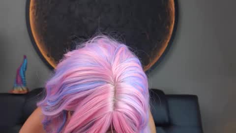 Charlotte online show from February 2026 06:14:01 PM