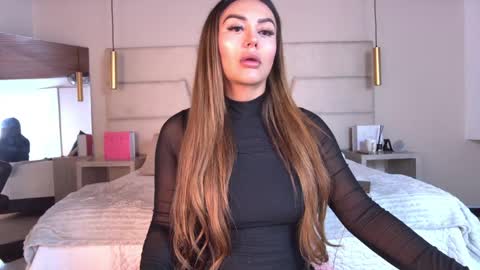 Snapshot of miss__ary_ chatting on April 2026 11:47:01 AM miss__ary_ online show from April 2026 11:47:01 AM