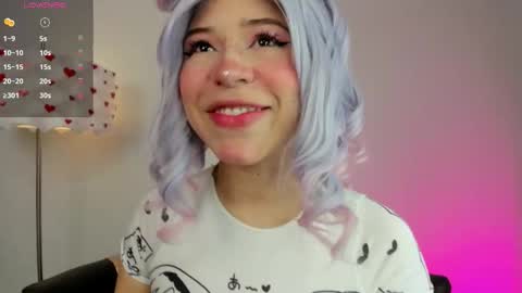 Daphne online show from September 2025 02:34:01 AM